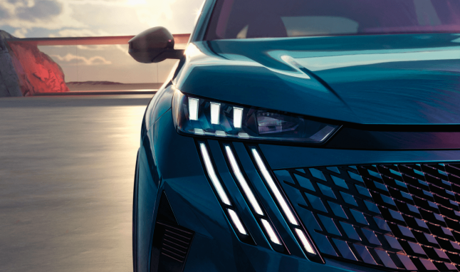 NEW　3008　HYBRIDアンコールフェア開催★
