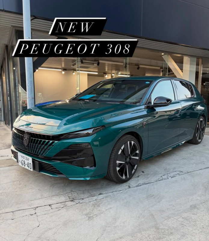 NEW　308　HYBRID