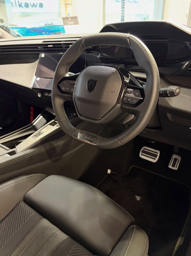308　GT　HYBRID